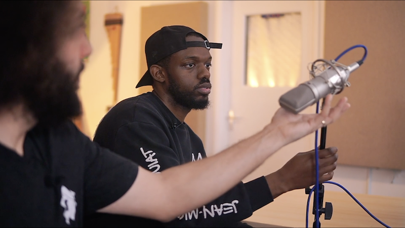 Illustrated course text